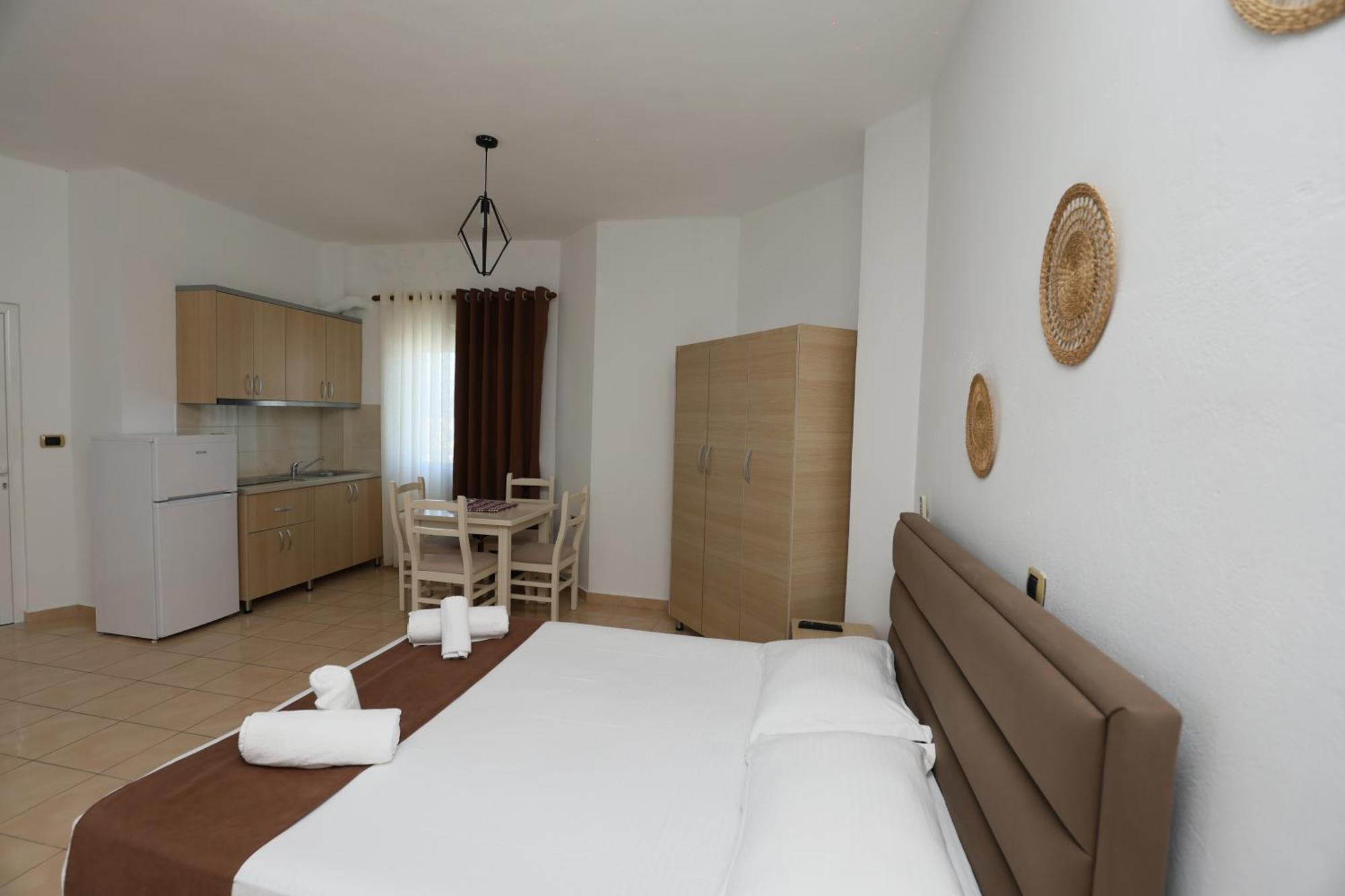 Michelle Apartments Ksamil Eksteriør billede