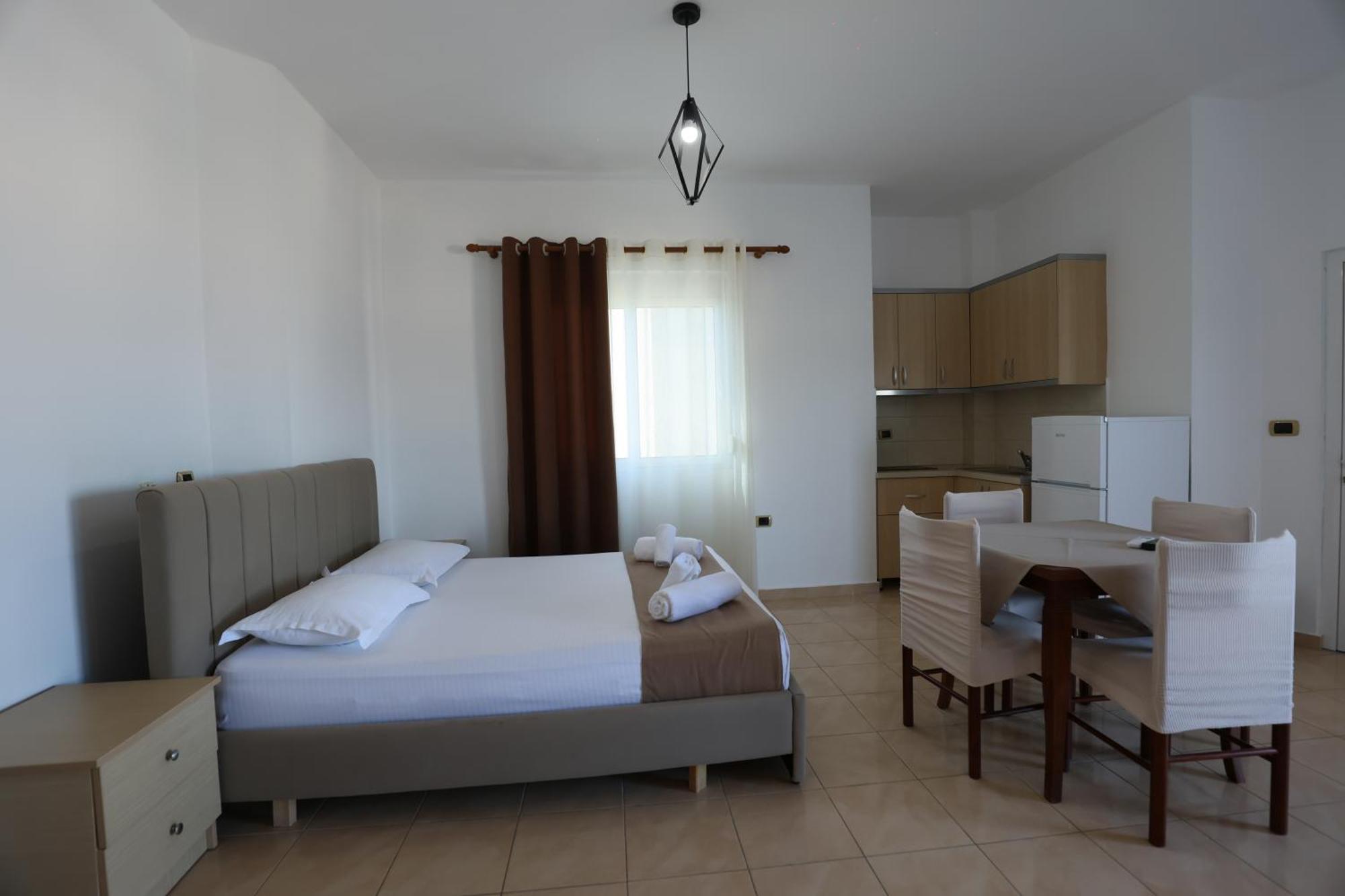 Michelle Apartments Ksamil Eksteriør billede