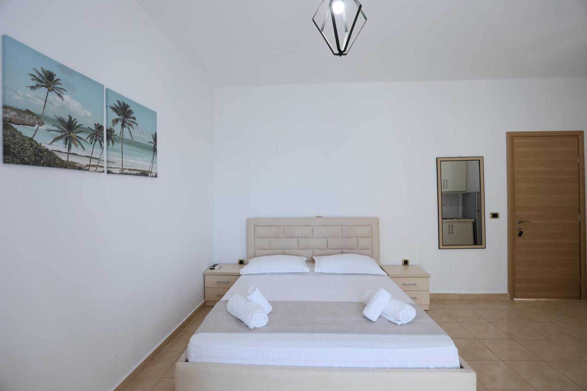 Michelle Apartments Ksamil Eksteriør billede